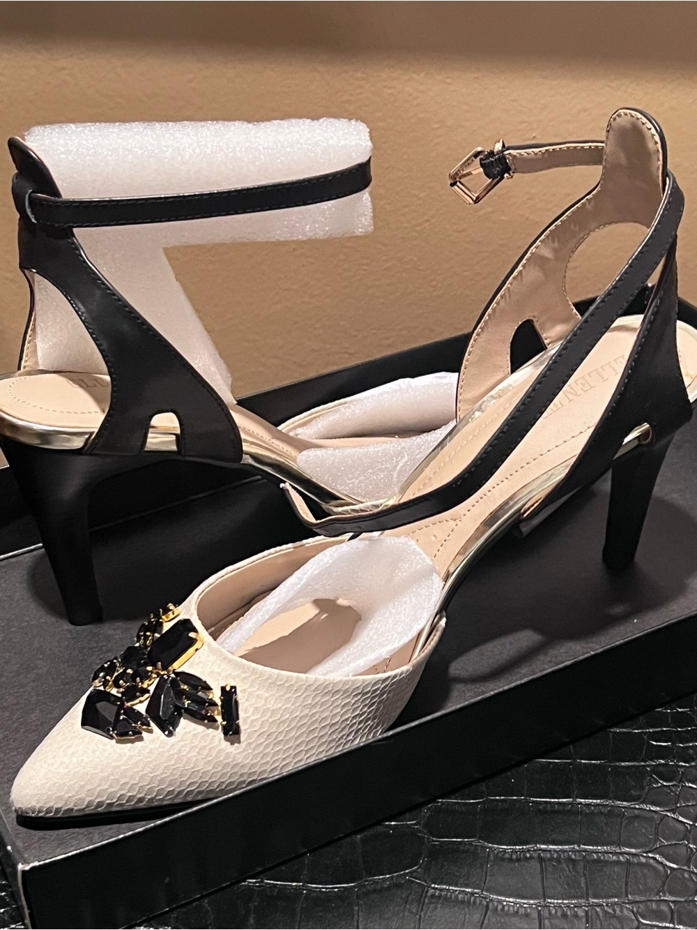 Ellen Tracy Two-Tone Pointed Toe Ankle Strap Heels in Black and Cream